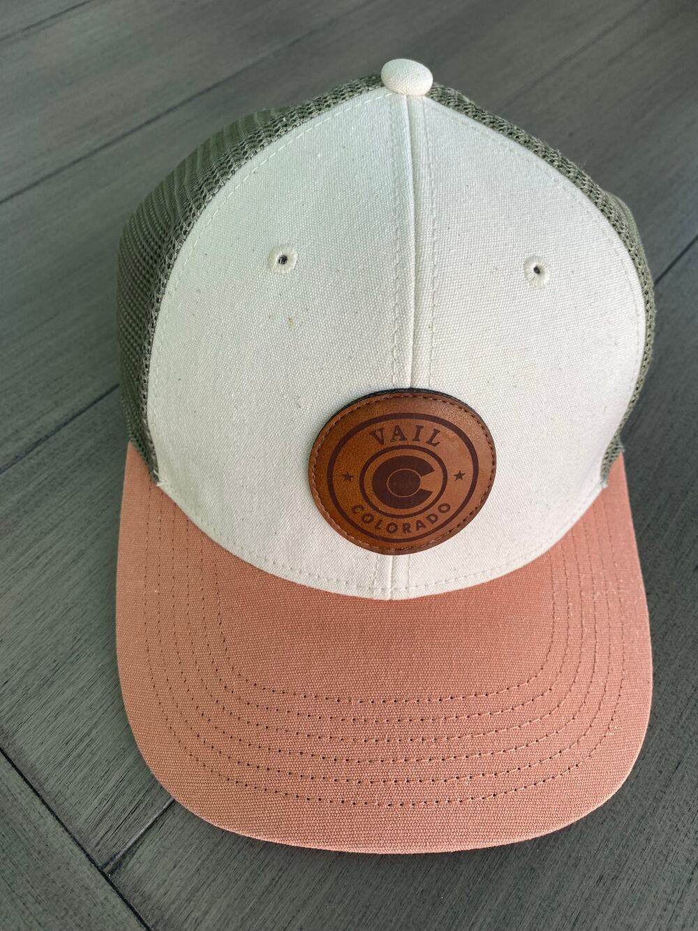 Legacy Vail Colorado Hat • Coral & Hunter Green • Adjustable • NWOT